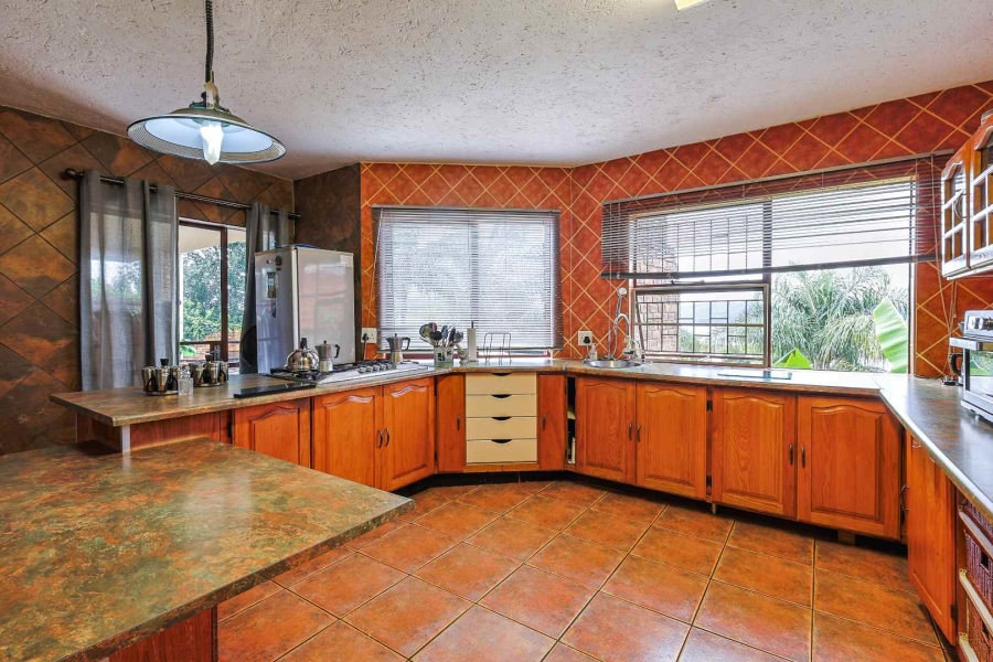 4 Bedroom Property for Sale in Hartbeespoort North West